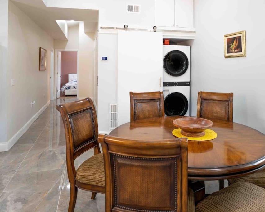 Ferienwohnung Tampa Bay Oasis Tarpon Springs Exterior foto