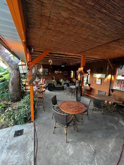 Ferienwohnung Tampa Bay Oasis Tarpon Springs Exterior foto